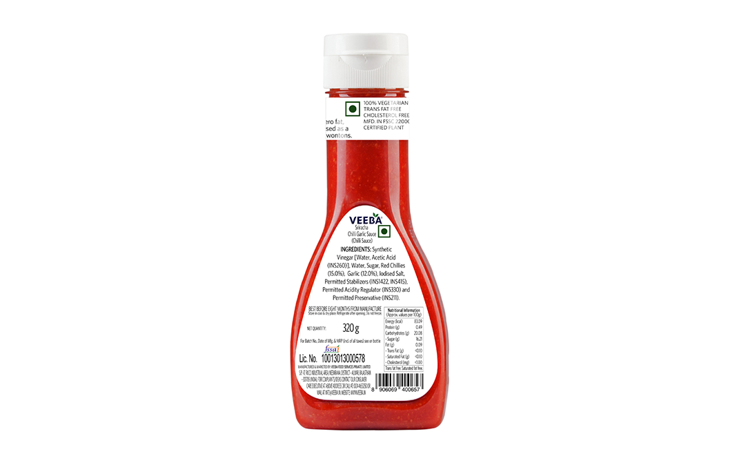 Veeba Sriracha Chilli Garlic Sauce   Plastic Bottle  320 grams